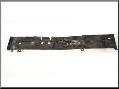 Chassis plaat links – Renault 12 – OEM 7700502521