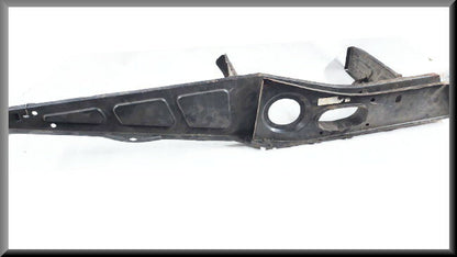 Chassis plaat voorzijde links  – Renault 14 – OEM 7700577569 / 7700577561 – NOS