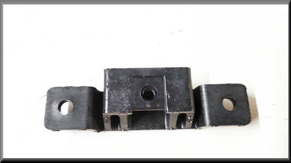 Agrafe de fixation pare-chocs – Renault 5 – OEM 7700753073 – NOS