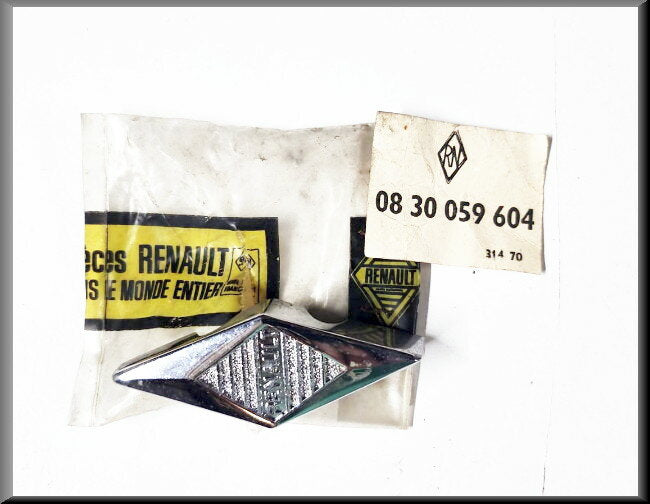 Grill logo  – Renault 8 – OEM 0830059604 – NOS