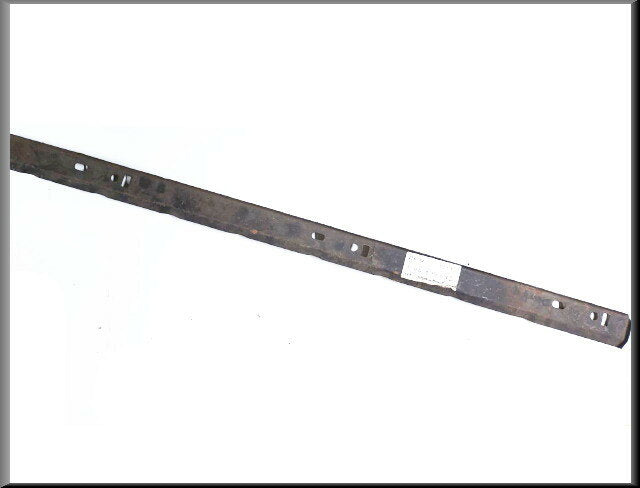 Montagestrip voorscherm links – Renault 12 – OEM 1100506077 / 602842