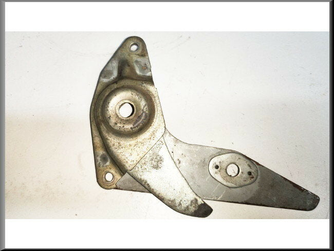 Rotule de direction gauche – Renault 16 – OEM 0832023300