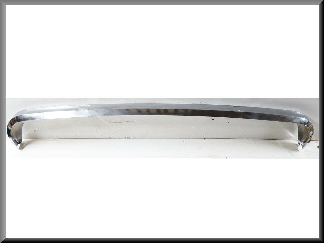 Achterbumper – Renault 20 - Renault 30 (R1273, R1275) – OEM 7700574199 / 7700571199 – NOS