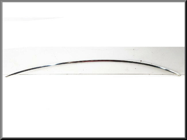 Windshield Trim - Renault 14 - OEM 7700638687 - NOS