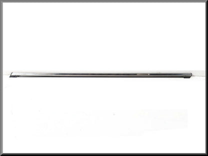 Sierlijst achter portier rechts  – Renault 18 – OEM 7700640063 – NOS
