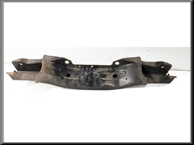 Front cross member – Renault 12 – OEM 7700504614 – NOS