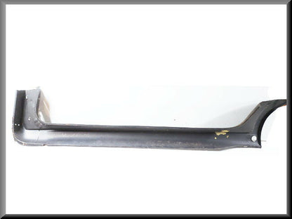 Longeron avant droit avec parties du montant A – Renault 14 – OEM 7701459867 – NOS