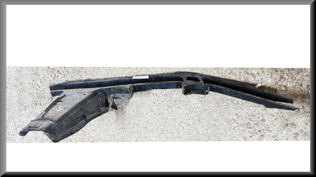 Chassis balk links  – Renault 20 - Renault 30 – OEM 7701458421 – NOS