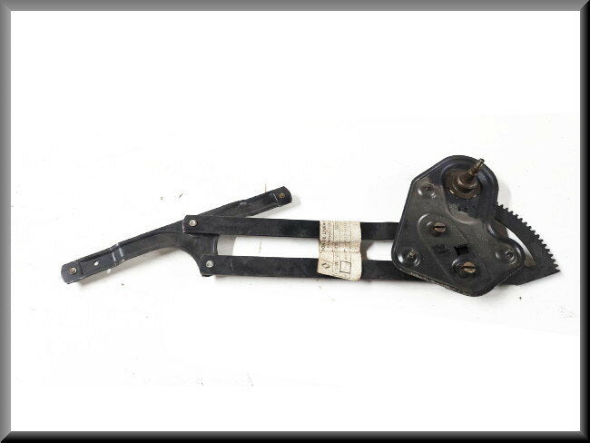 Front left window lift mechanism – Renault 12 – OEM 7700512853