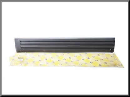 Door frame front left – Renault 5 (3 door) – OEM 7700681020 – NOS