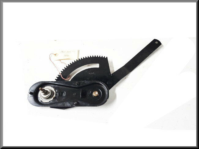 Rear left window lift mechanism – Renault 14 – OEM 7701348792 – NOS