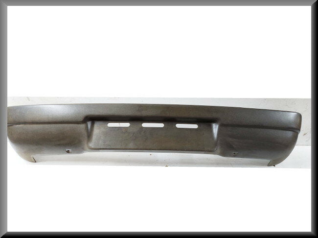 Bumper voorzijde (donker grijs)  – Renault 14 type 2 – OEM 7701461329 / 7700585251 (donker grijs) – NOS