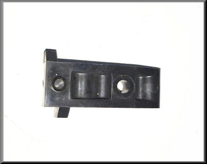 Hood locking mechanism holder – Renault 16 – OEM 0857540900
