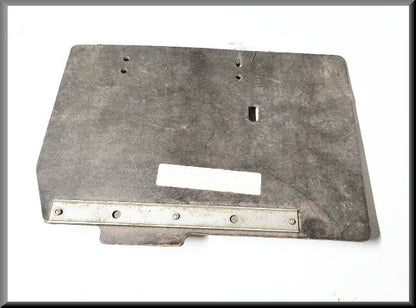 Radiator plate – Renault 18 – OEM 7700659014 – NOS