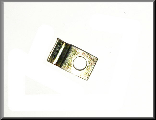 Kabelklem (A=4 B=4 30 C 15) – Renault 16 – OEM 7700511353