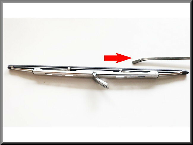 Stainless Steel Wiper Blade (37.5 cm) – Renault 12 – Renault 16 -OEM 770134