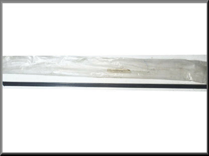Decorative strip, rear right door – Renault 20 - Renault 30 – OEM 7700611237 – NOS
