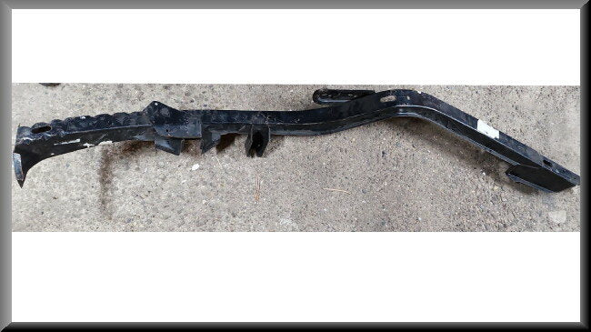 Chassisbalk – Renault 20 - Renault 30 – Alpine V6 - OEM 7700566699