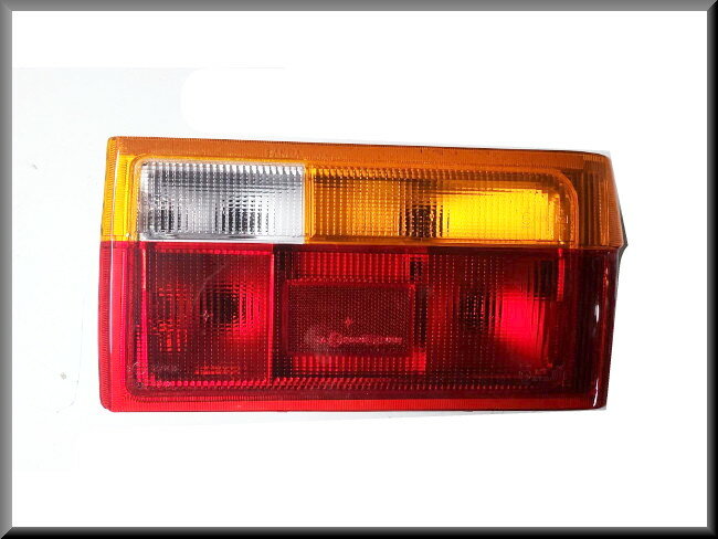 Feu arrière complet droit avec glace (Farba) – Renault 9 – OEM 7701367632 – NOS