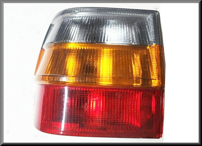 Feu arrière complet gauche (Farba) – Renault 11 - Renault 9 – NOS