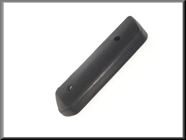 Armrest front right (black) – Renault 12 – Renault 15 - Renault 17 - OEM 7700659426 / 7700519190