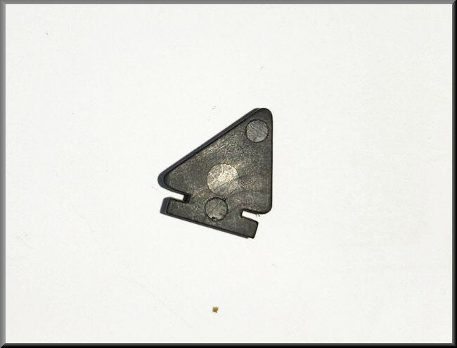 Dashboard clip – Renault 12 – OEM 6000046740 / 7701020602