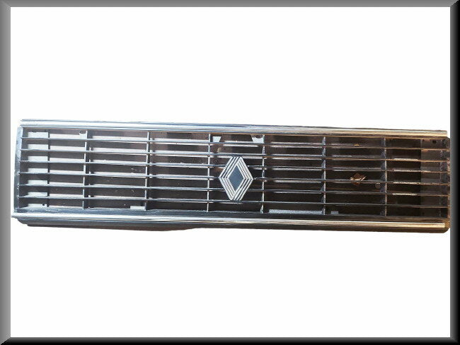 Grille noire – Renault 6 – NOS