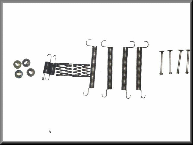 Montage set remschoenen achter – Renault 16 – OEM 7701200696