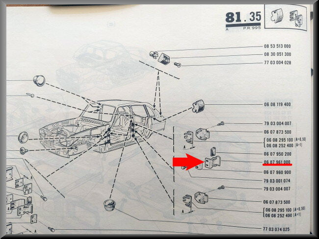 Gâche de serrure arrière – Renault 16 – OEM 0607961000
