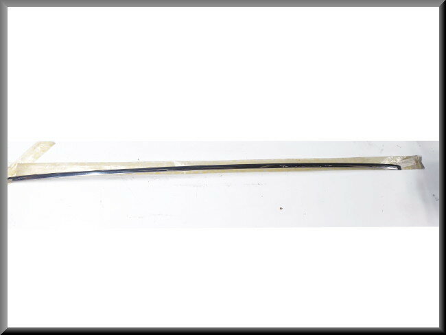 Baguette de toit gauche – Renault 20 - Renault 30 – OEM 7700662620 – NOS