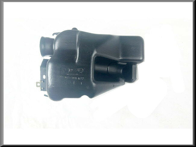 Windshield washer fluid reservoir – Renault 9 - Renault 11 – OEM 7704001837 – NOS