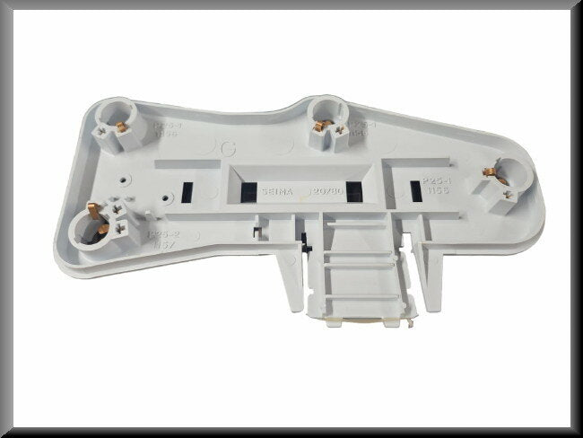 Feu arrière gauche – Renault 18 – OEM 7701022477