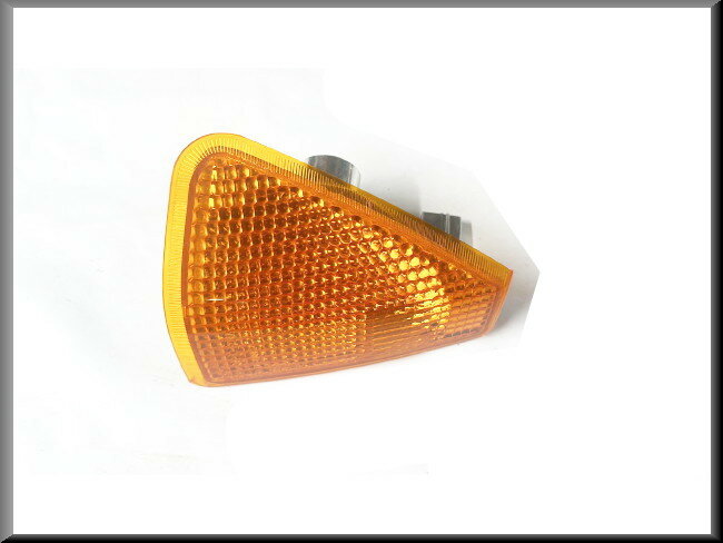 Clignotant avant droit – Renault 18 – OEM 7701365458 – NOS