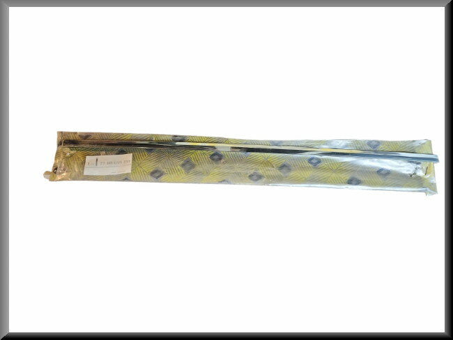 Window frame (chrome) right or left – Renault 9 – OEM 7700699291 – NOS