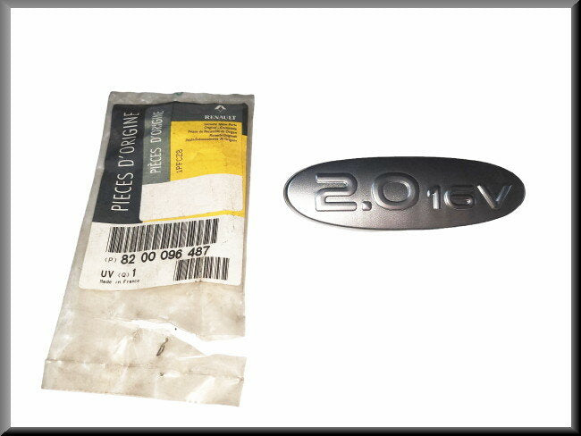 Embleem  – Renault Clio – OEM 8200096487 – NOS