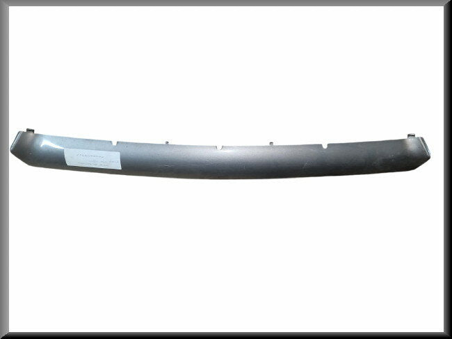 Sierlijst grill  – Renault 25 – OEM 7701033792 – NOS