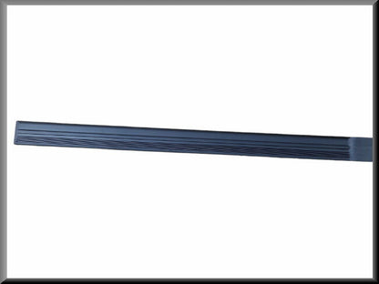 Front right door trim molding – Renault 18 – OEM 7704000761 – NOS