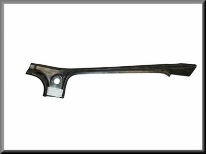 Profil de vitre avant droit – Renault 12 – OEM 7700513139 – NOS