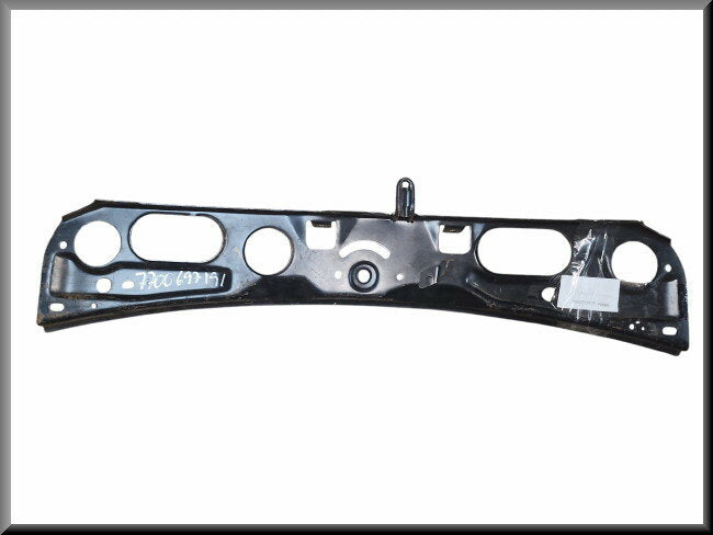 Grille – Renault Fuego – OEM 7700697191 / 7700753977 – NOS