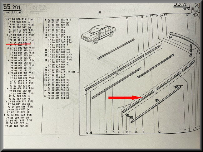 Sierlijst achterzijde links met schroomstrip  – Renault 9 – OEM 7704003523 – NOS