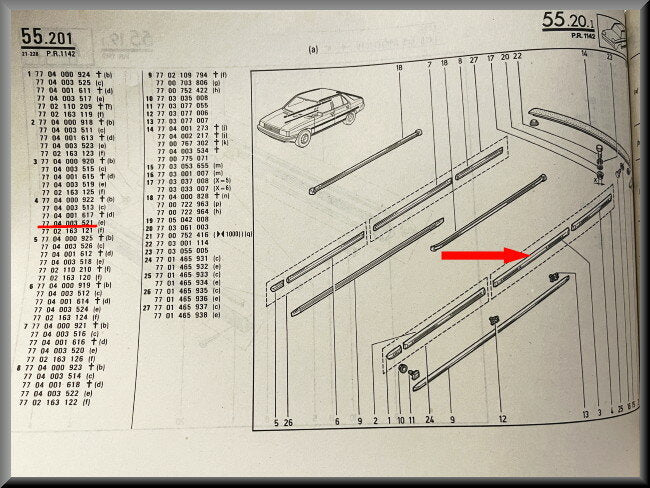 Sierlijst achterscherm links met chroomstrip  – Renault 9 – OEM 7704003521 – NOS