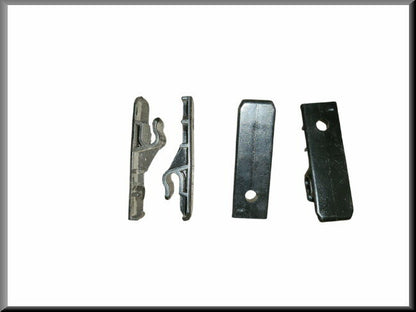 Seat clips (4) rear seat – Renault 9 - Renault 11 – OEM 7700649940 – NOS