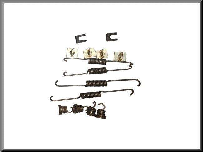 Brake Drum Spring Kit – Renault 4 – Renault 5 – Renault 6 – OEM 7701009036 – NOS