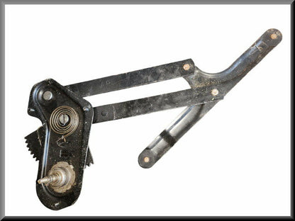 Mécanisme de vitre arrière gauche – Renault 6 – OEM 7700503004 – NOS