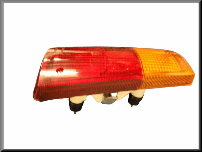 Achterlicht unit rechts met glas  – Renault 6 – OEM 7701466245 – NOS