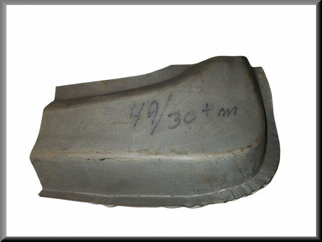 Bottom A-pillar + front box section right – Renault 6 – OEM 602332 – NOS