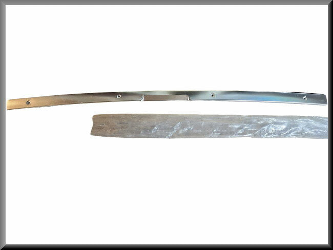 Sierstrip achterklep  – Renault 6 – OEM 7700500040 – NOS