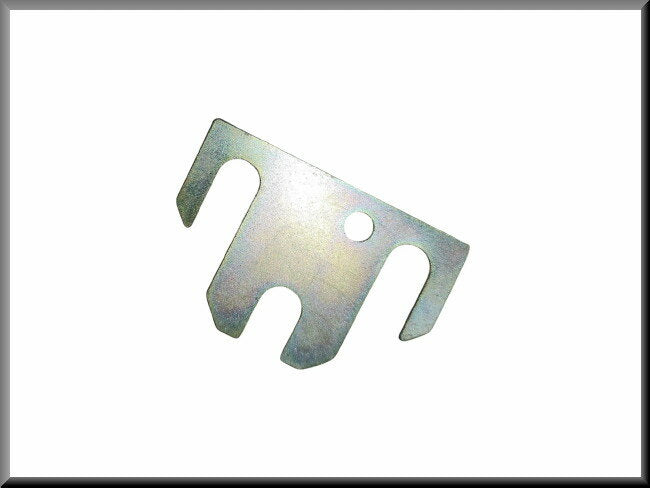 Plaque de calage loqueteau arrière (1 mm) – Renault 16 – OEM 0608252400