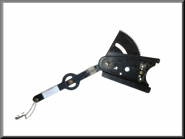Front left window mechanism – Renault 20 - Renault 30 – OEM 7701018346 – NOS