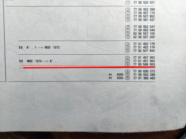 Façade avant – Renault 6 – OEM 7700568663 – NOS